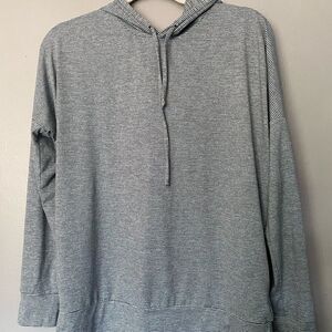 Skechers Hoody T-shirt Top Striped size medium